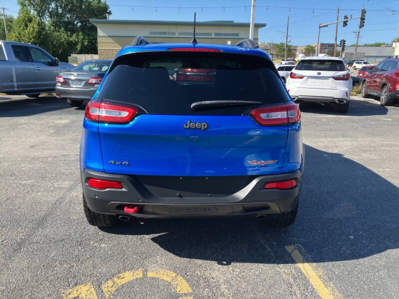 2018 Jeep Cherokee Trailhawk