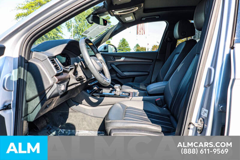 2022 Audi Q5 quattro Premium Plus 40 TFSI