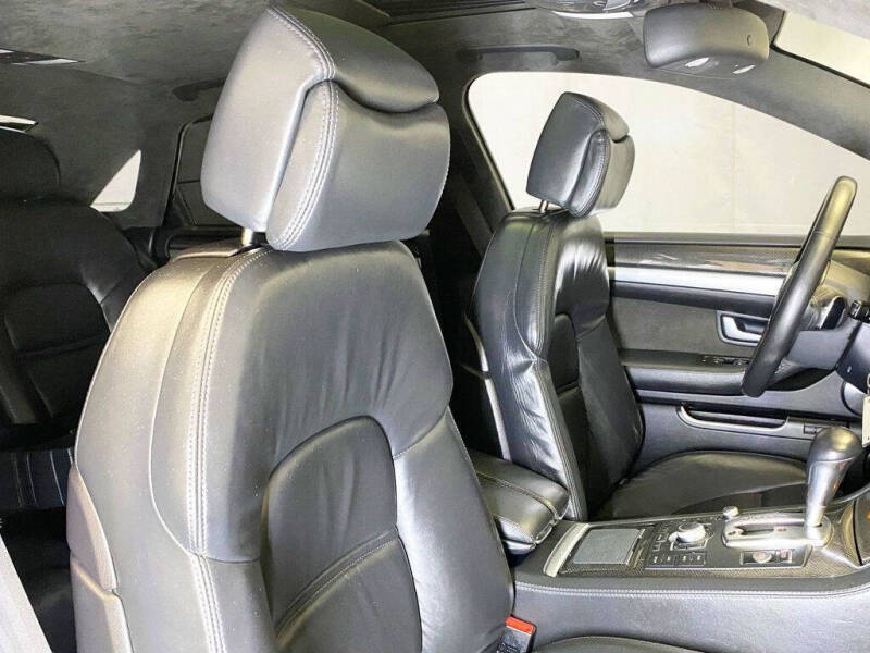 2008 Audi S8 quattro