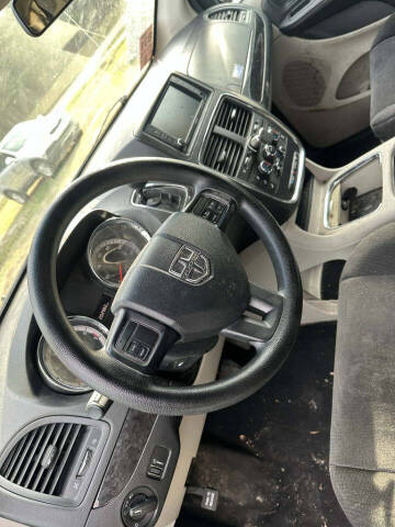 2013 Dodge Grand Caravan SXT