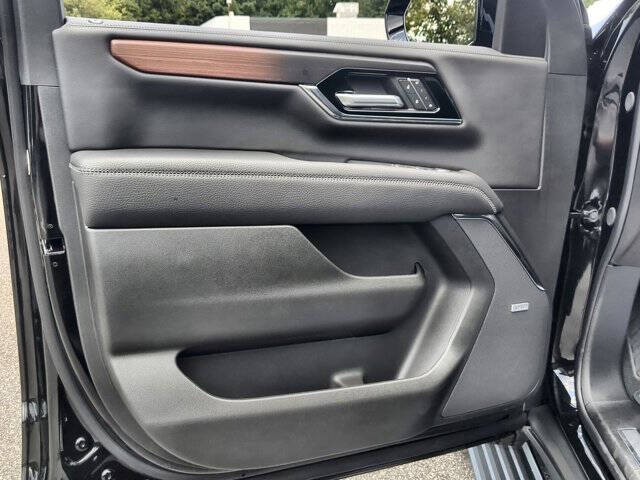 2025 GMC Yukon XL Denali