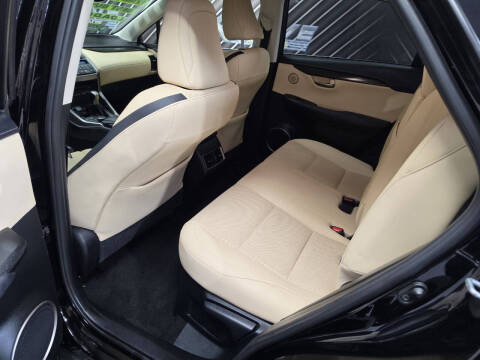 2017 Lexus NX 200t