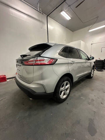 2019 Ford Edge SE