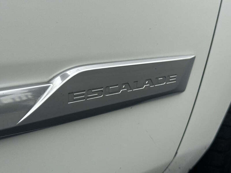 2020 Cadillac Escalade ESV Luxury