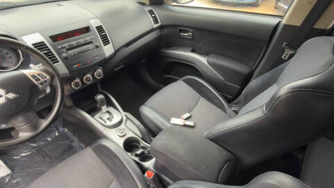 2013 Mitsubishi Outlander SE