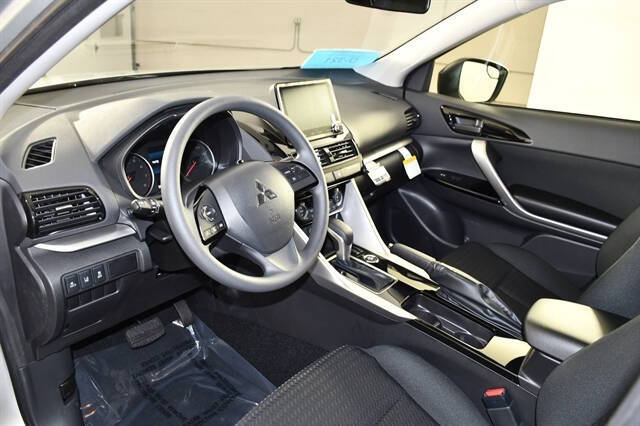 2026 Mitsubishi Eclipse Cross LE
