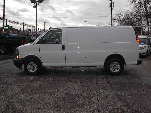 2020 Chevrolet Express 2500