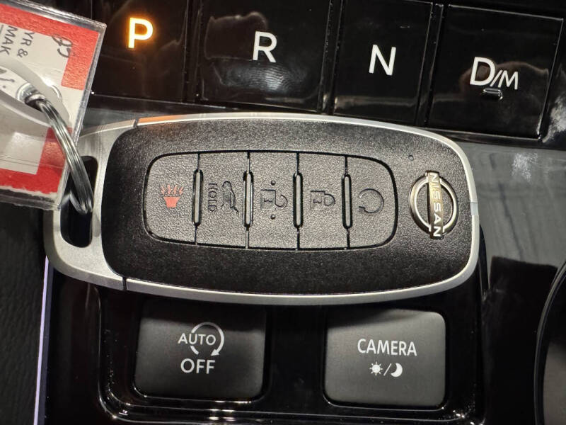 2025 Nissan Murano SL