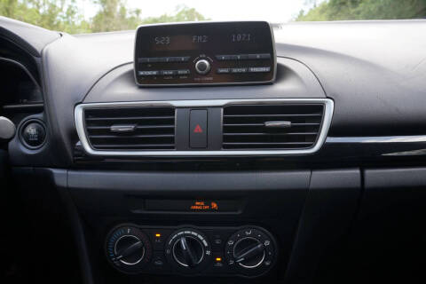 2014 Mazda MAZDA3 i Touring