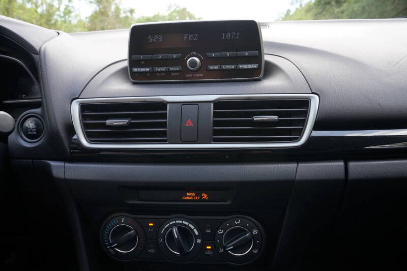 2014 Mazda MAZDA3 i Touring