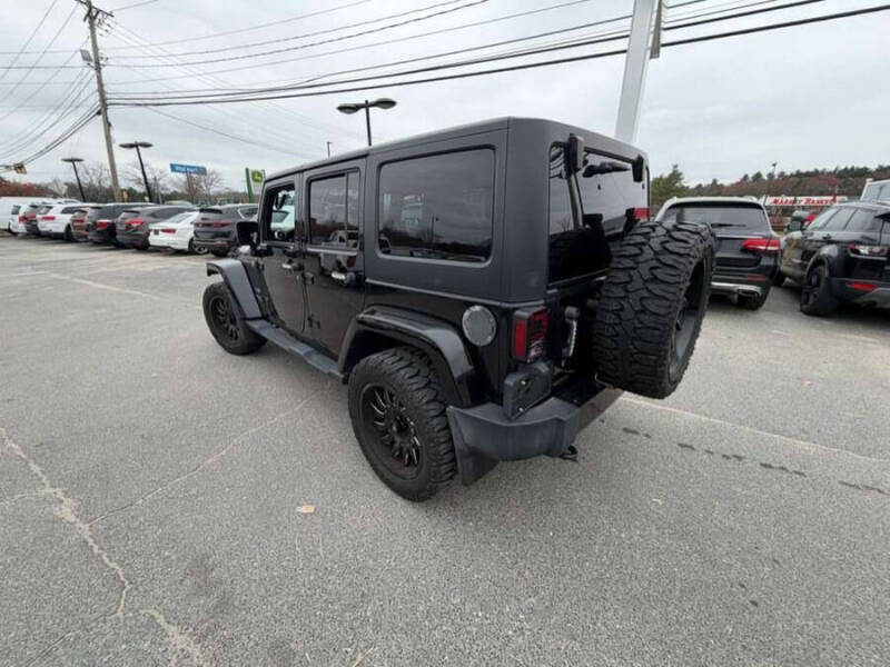 2017 Jeep Wrangler Unlimited Smoky Mountain