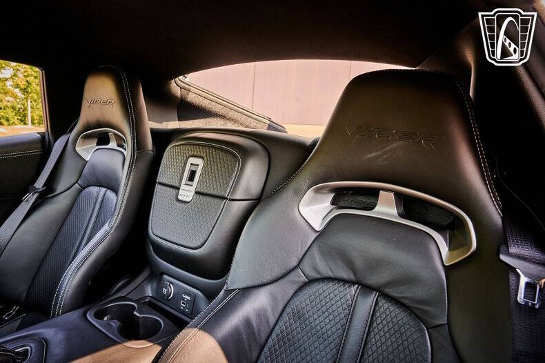 2013 Dodge SRT Viper GTS