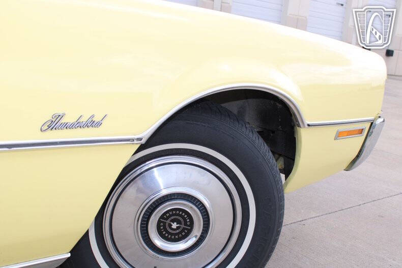 1972 Ford Thunderbird