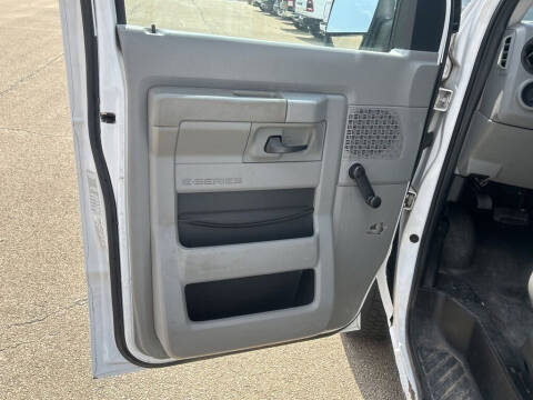 2010 Ford E-Series E-250