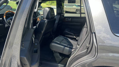 2017 Lincoln Navigator Select