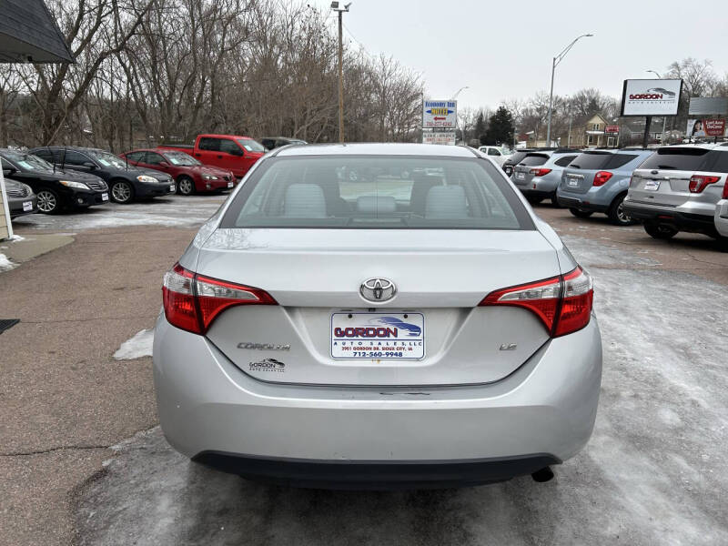 2015 Toyota Corolla LE