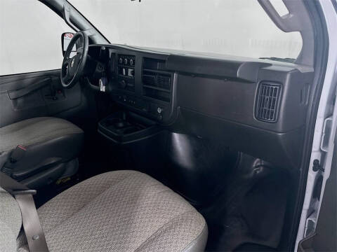 2023 Chevrolet Express LS 3500