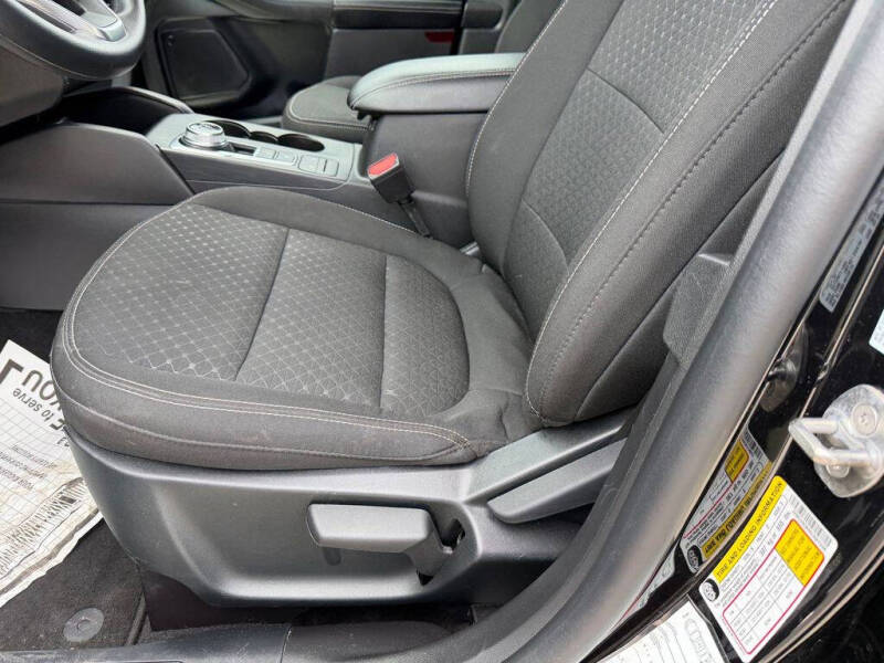 2025 Ford Escape Active