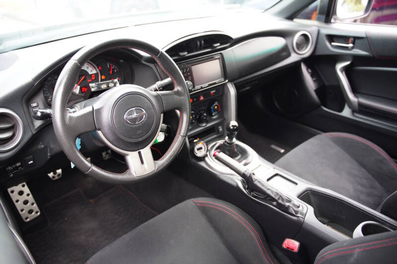 2013 Scion FR-S