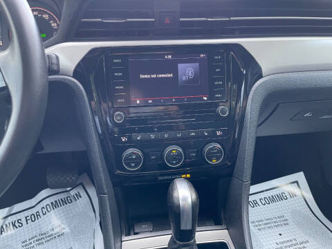 2021 Volkswagen Passat SE