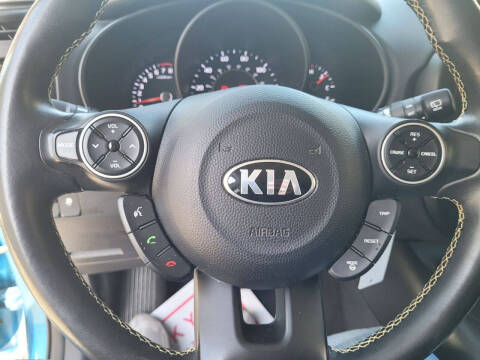 2016 Kia Soul +