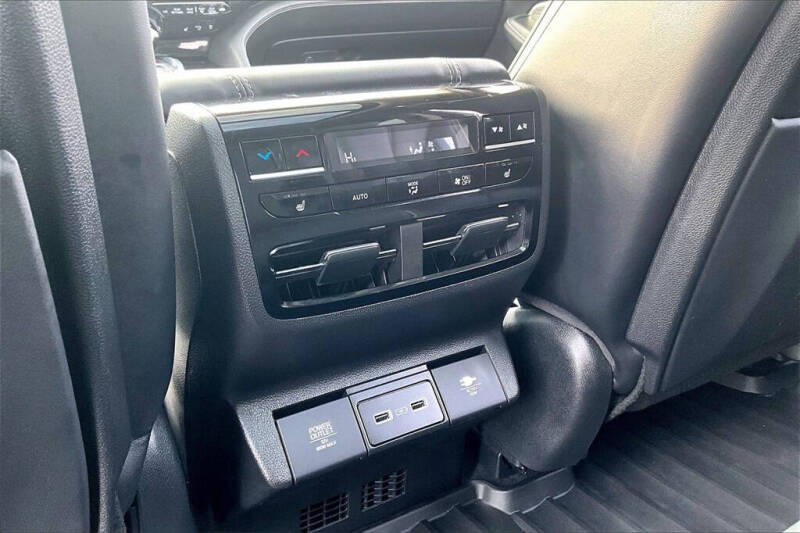 2024 Acura MDX SH-AWD w/Advance