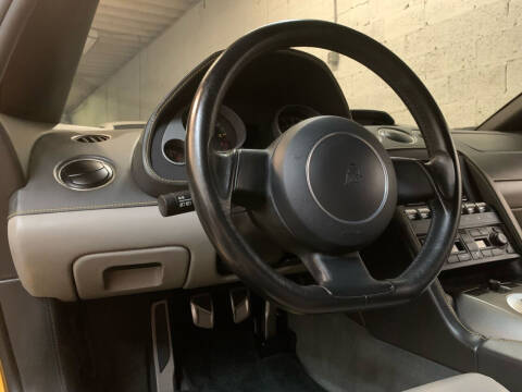 2004 Lamborghini Gallardo