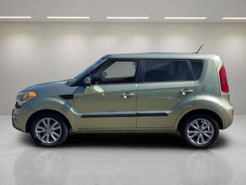 2013 Kia Soul +