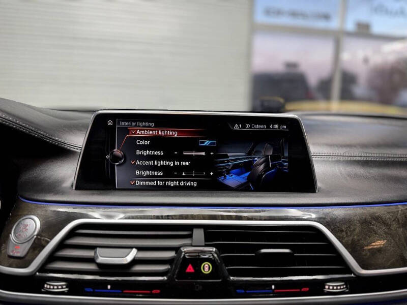 2017 BMW 7 Series 750i