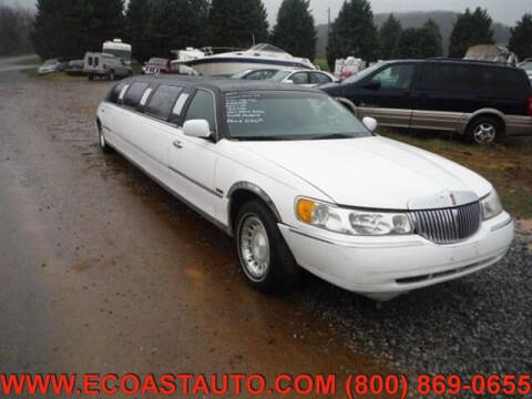 2000 Lincoln Town Car Executive