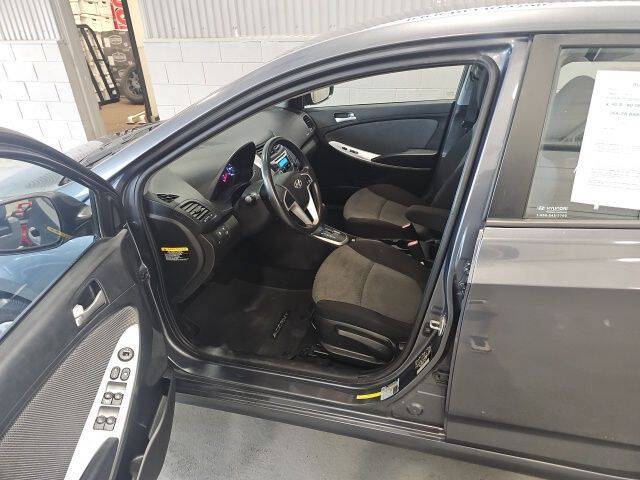 2013 Hyundai Accent GS