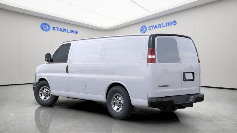 2026 Chevrolet Express 2500
