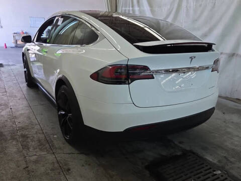 2019 Tesla Model X Long Range
