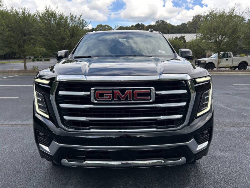 2025 GMC Yukon Elevation