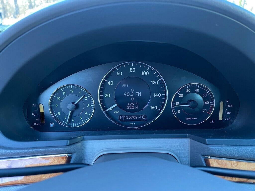 2006 Mercedes-Benz E-Class 23