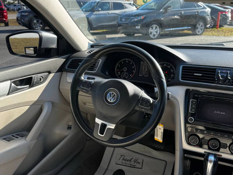 2013 Volkswagen Passat