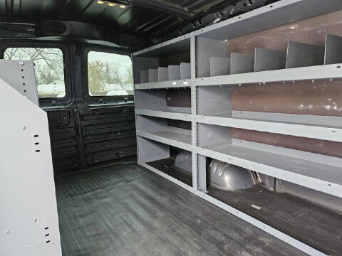 2016 Chevrolet Express 2500