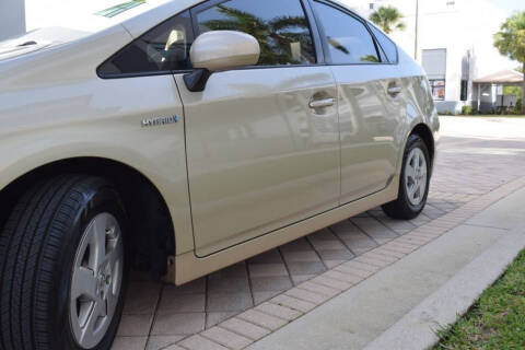 2010 Toyota Prius III