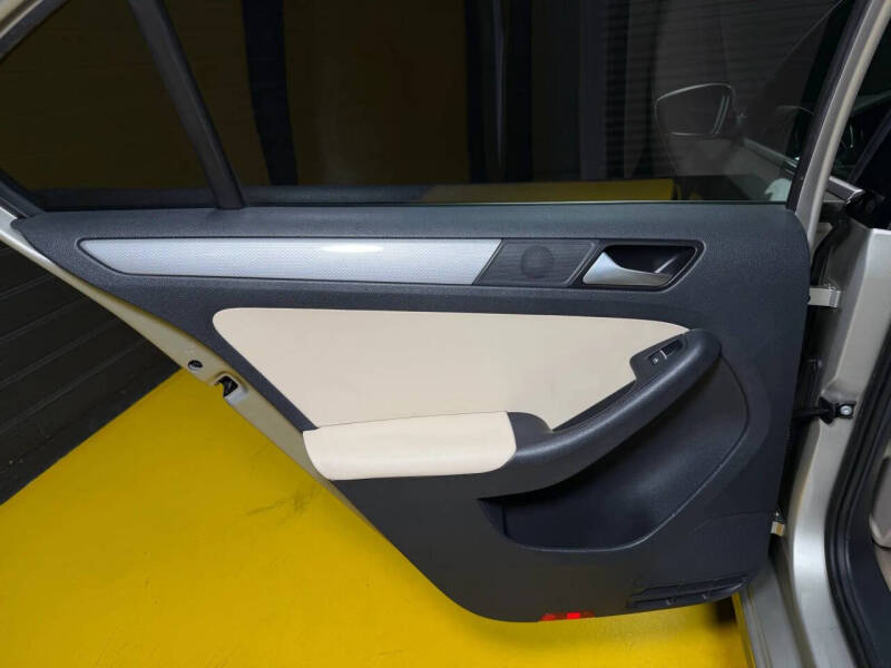 2016 Volkswagen Jetta