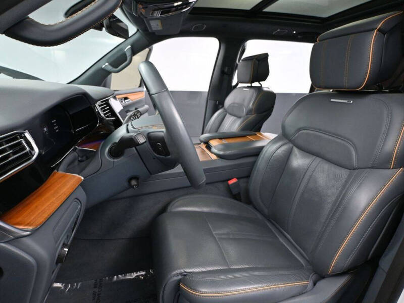 2023 Jeep Grand Wagoneer L Series II