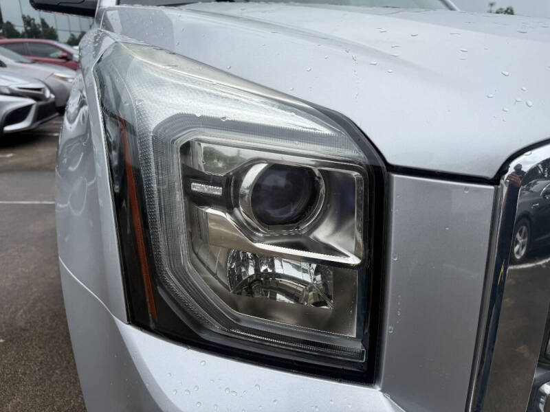 2017 GMC Yukon SLT