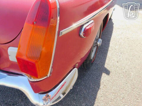 1974 MG B