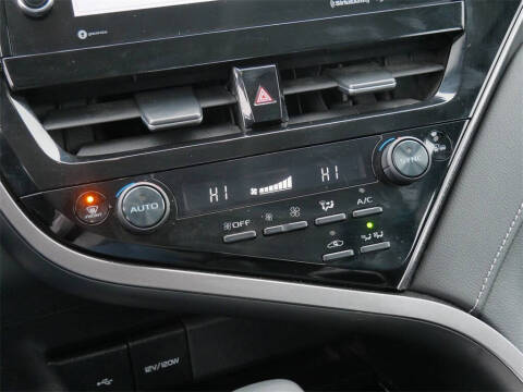 2024 Toyota Camry Hybrid XSE