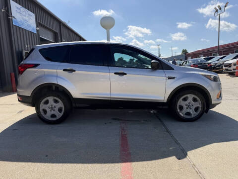 2019 Ford Escape S