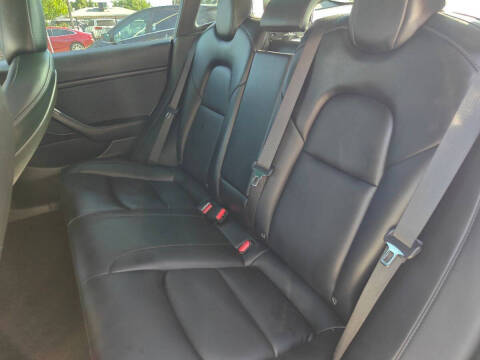 2020 Tesla Model 3 Standard Range