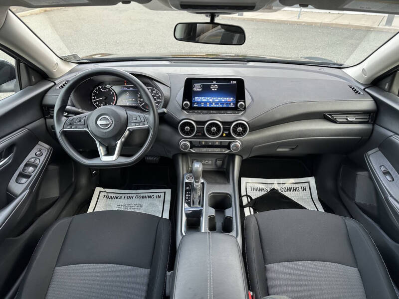 2025 Nissan Sentra SV