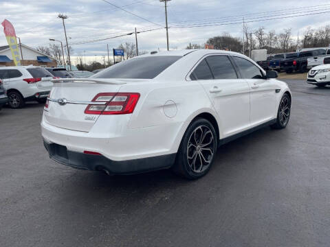 2013 Ford Taurus SHO