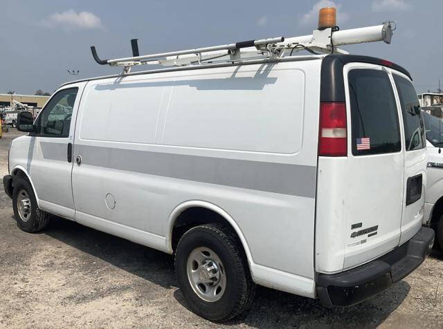 2011 Chevrolet Express 2500