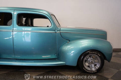 1940 Ford Deluxe