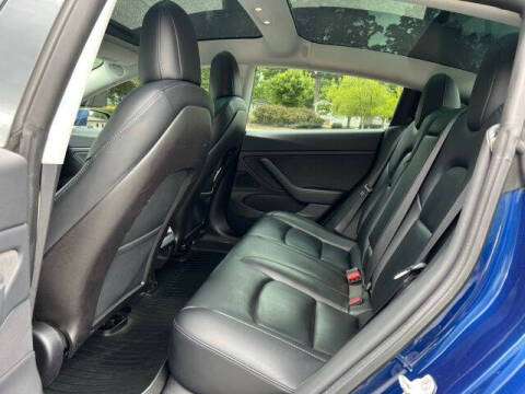 2019 Tesla Model 3 Mid Range